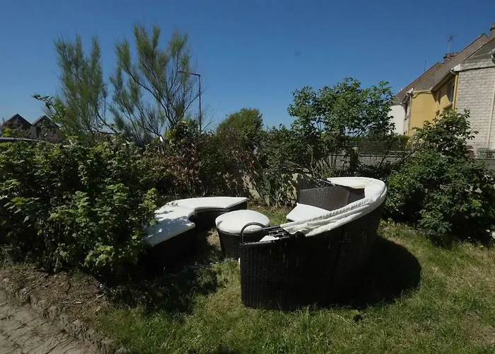 Apartment Sea Wind And Sun